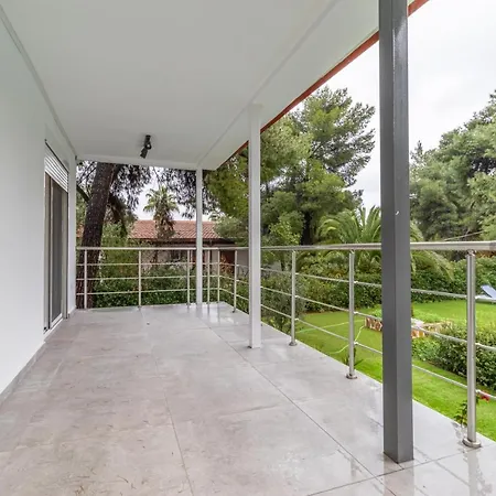 Marvelous, Secluded W/ 3 Bedroom , Pool & Garden, Kavos Βίλα