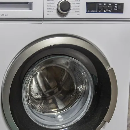 Marvelous, Secluded W/ 3 Bedroom , Pool & Garden, Kavos * איסטמיה