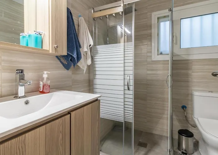 Marvelous, Secluded W/ 3 Bedroom , Pool & Garden, Kavos